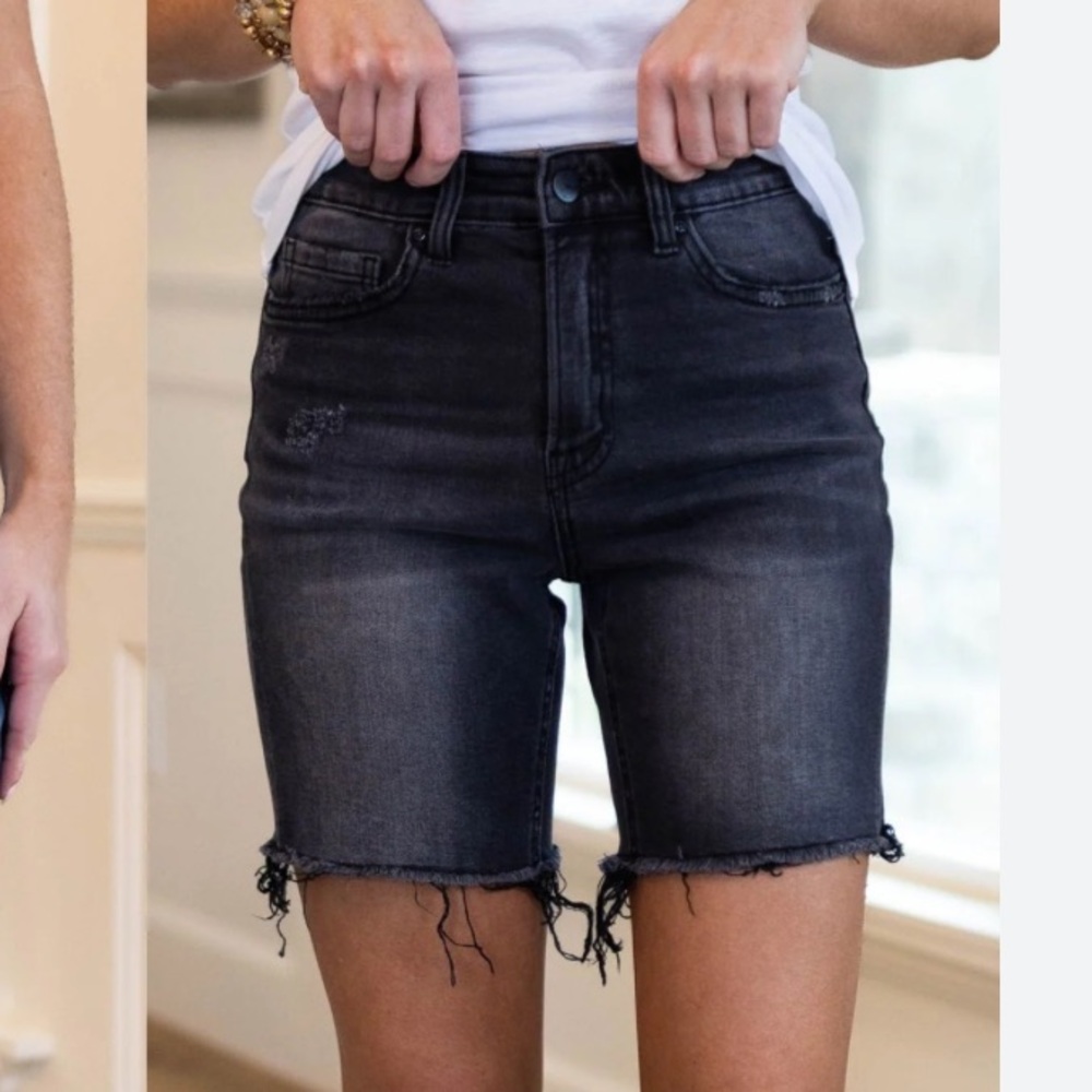 Mica Black Denim Shorts Size Small
